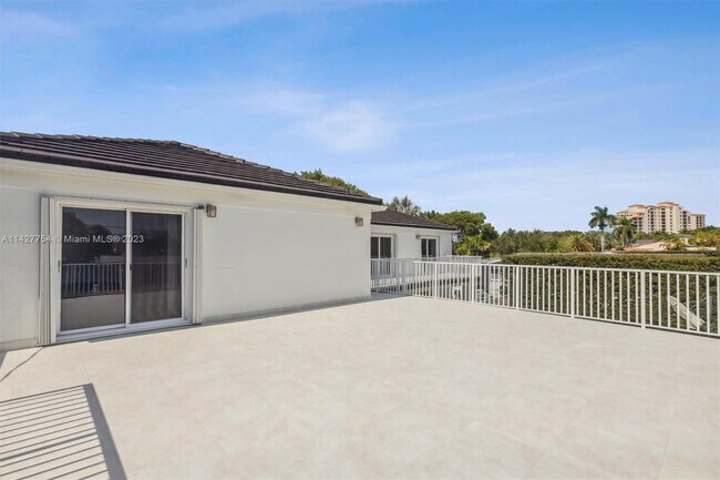 Building Photo - 6300 SW 144th St