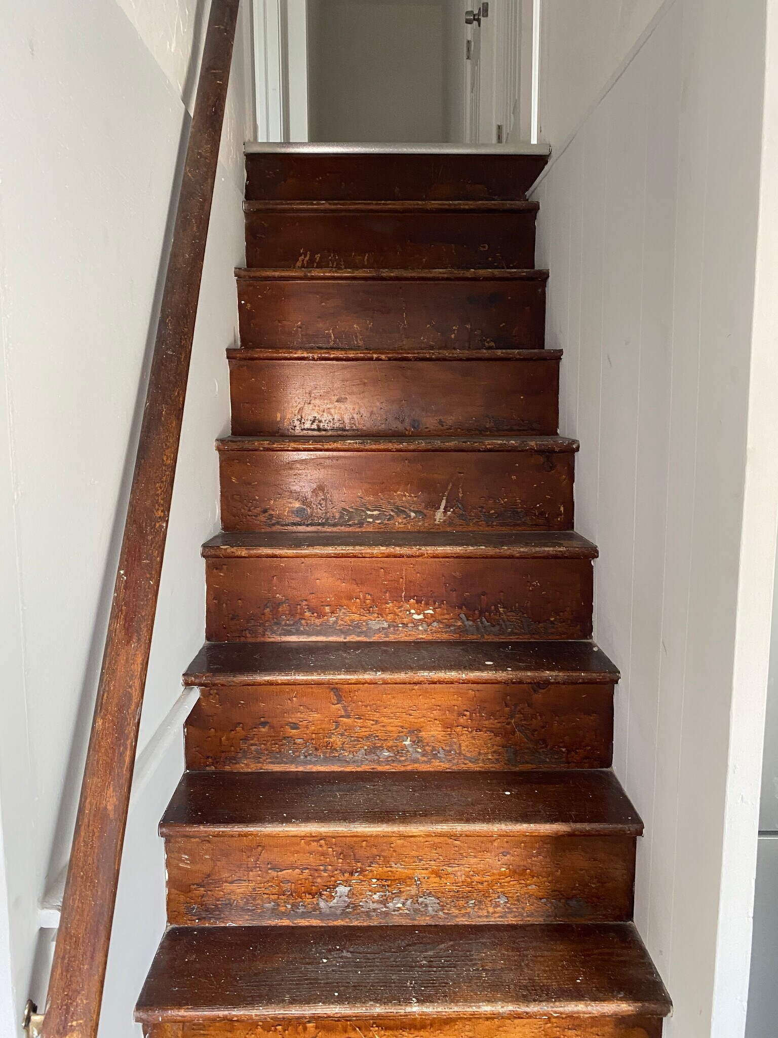 3rd Floor Stairs - 893 Penn St