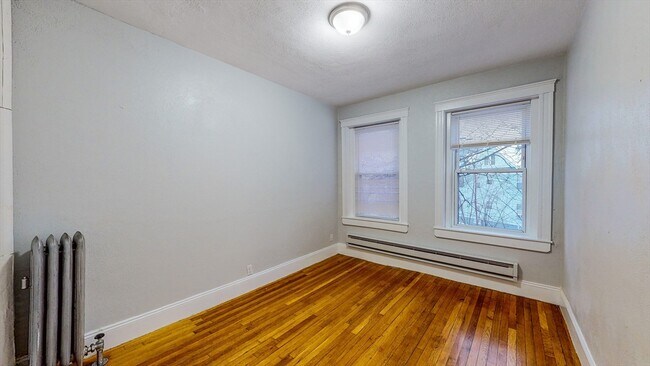 Building Photo - 12 American Legion Hwy
