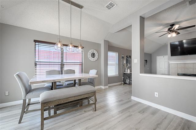 Building Photo - 903 Gillon Dr
