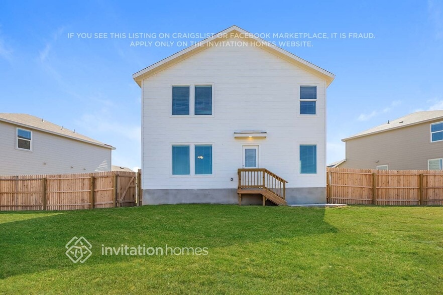 Building Photo - 14435 Jenson Crk