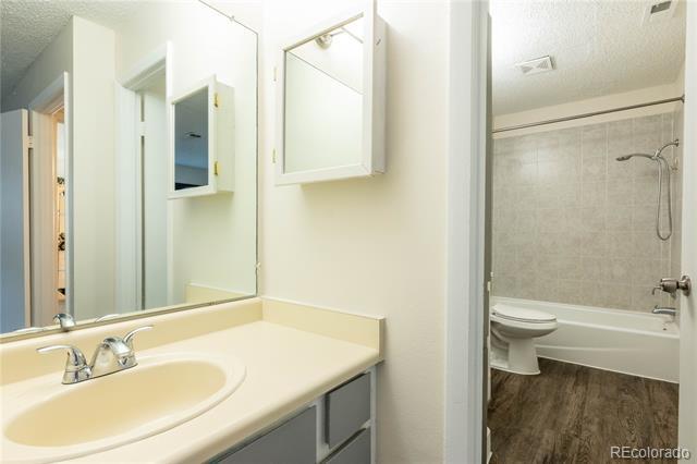 Building Photo - 7185 S Gaylord St