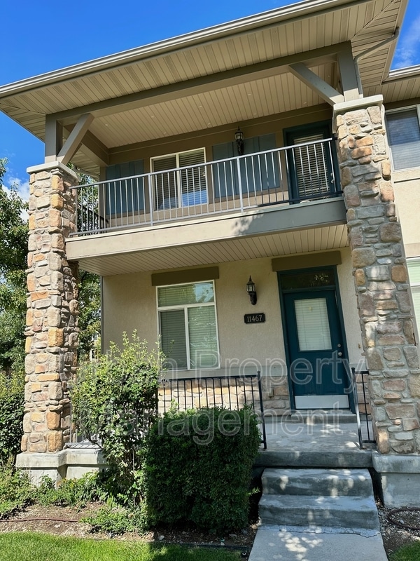 Building Photo - 11467 Open View Ln