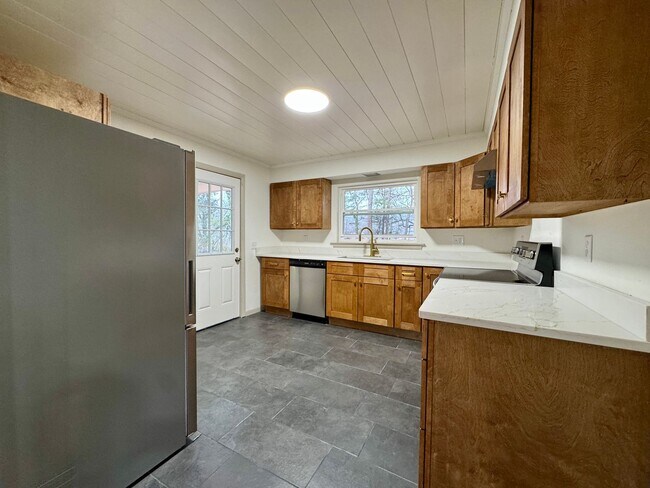 Building Photo - 3906 Forest Highland Cir