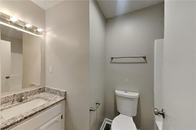 Building Photo - 4730 Spring Gate Dr