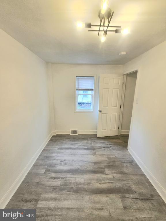 Building Photo - 3923 Wyalusing Ave