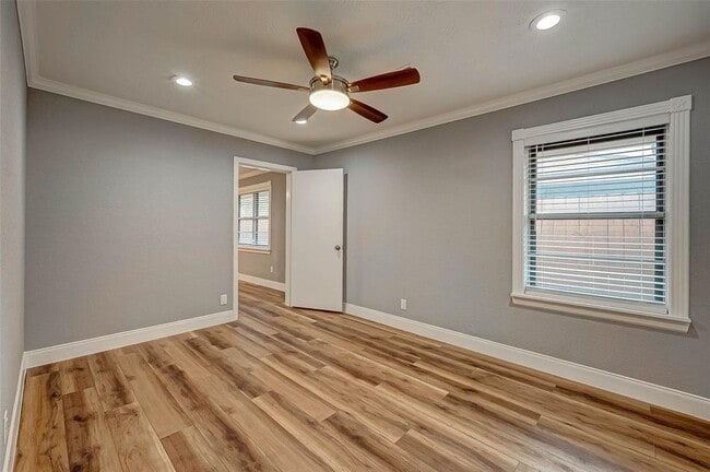 Building Photo - 4038 Cheena Dr