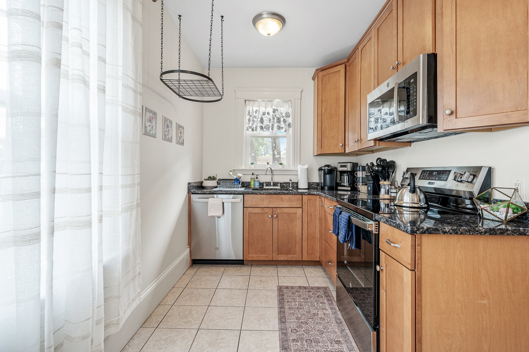 Building Photo - 9 Ivanhoe Rd