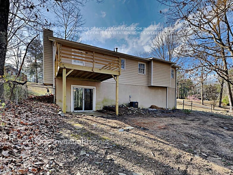Building Photo - 1810 County Line Pl