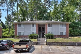 Building Photo - 3510 Woodlake Rd