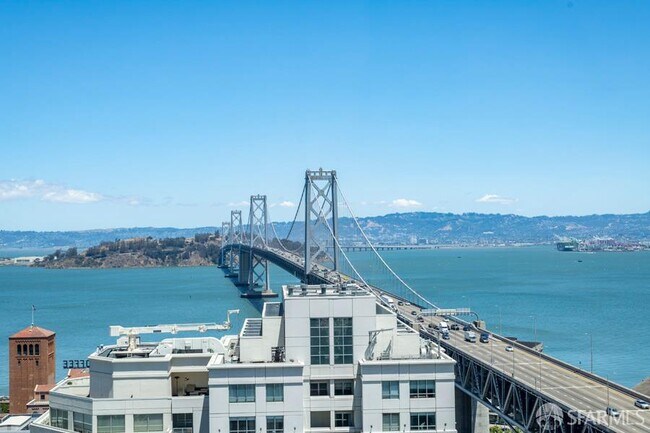 Building Photo - 401 Harrison St