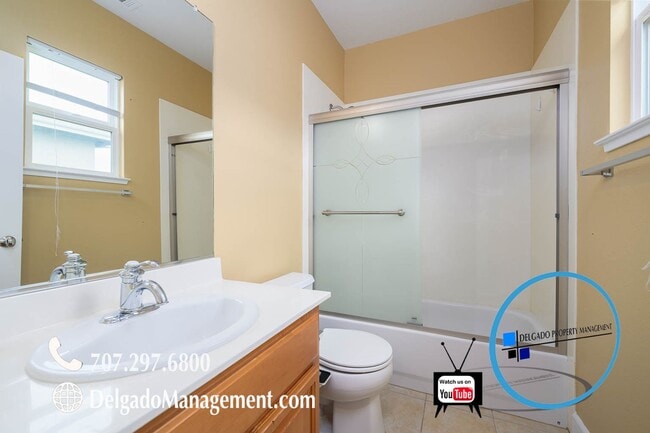 Building Photo - Benicia! Waters End five bedrooms, four baths and over 4,300SF available now!