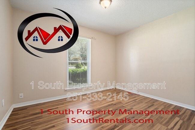 Building Photo - 8771 Zeeland Dr