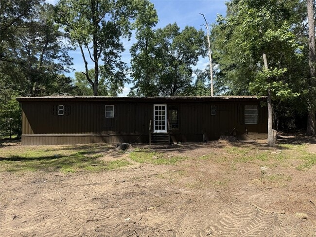 Building Photo - 6851 Old Hwy 105 W
