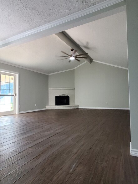 Building Photo - 7801 Barryknoll Ln