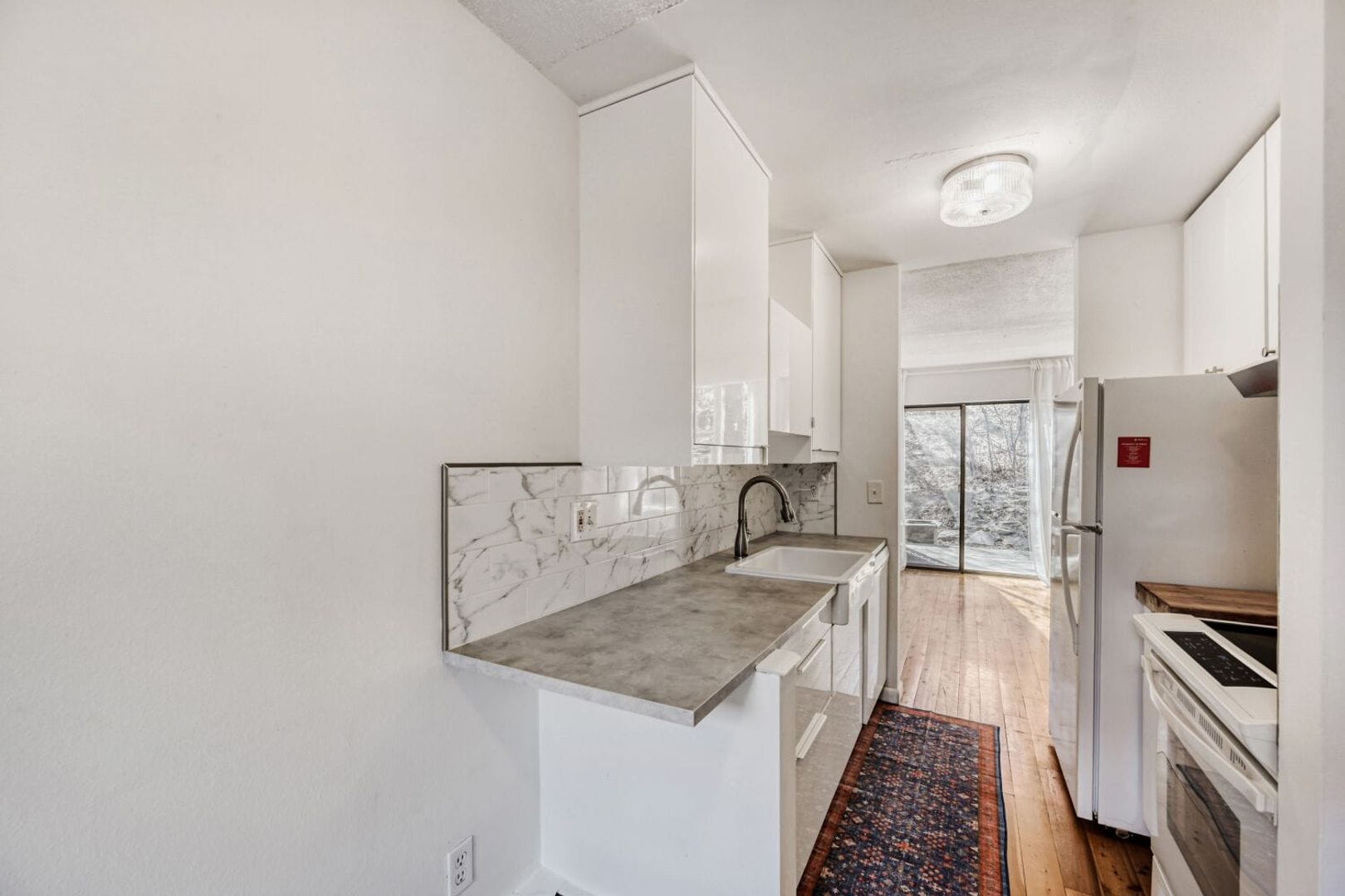 Building Photo - 350 Arapahoe Ave