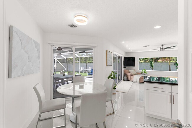 Building Photo - 23246 L'Ermitage Cir