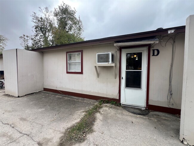 Building Photo - 7518 Morley St