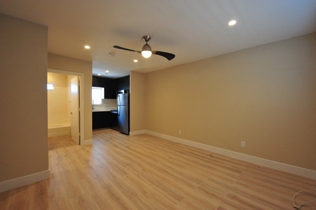Interior Photo - 480 Rexford Drive