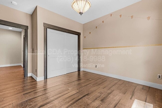Building Photo - 3676 W Cielo View Ct