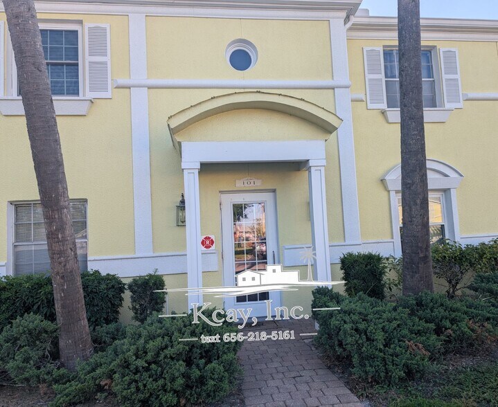 Building Photo - 101 Pompano Dr SE