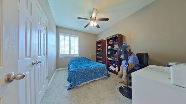 Building Photo - 858 Solimar Way