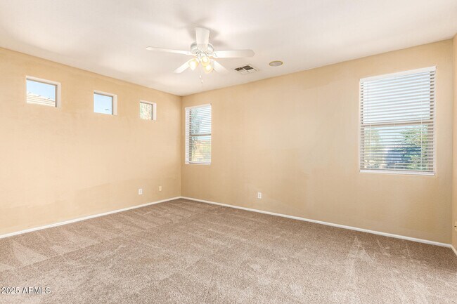 Building Photo - 3047 S 257th Ave