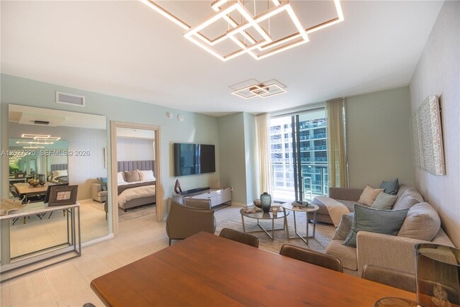 Building Photo - 1000 Brickell Plaza