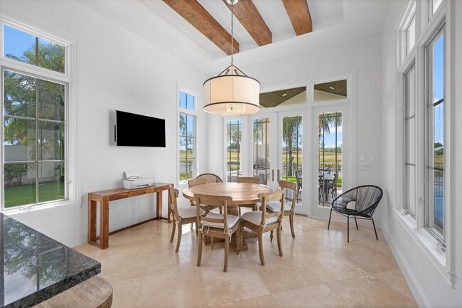 Building Photo - 12200 Sunnydale Dr