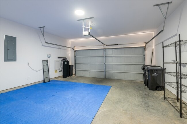 Building Photo - 15023 Mulberry Hallow St