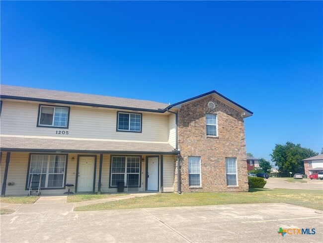Building Photo - 1205 Industrial Blvd