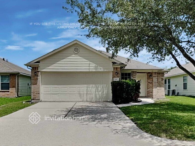 Primary Photo - 2527 Shearwater Bend Dr