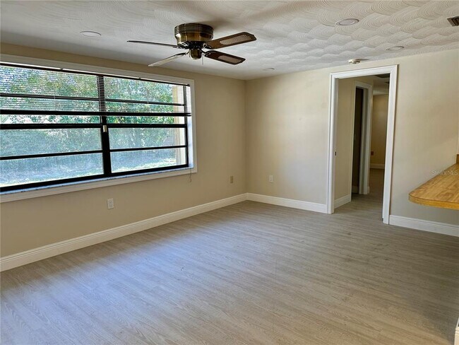 Building Photo - 4420 Sawgrass Blvd