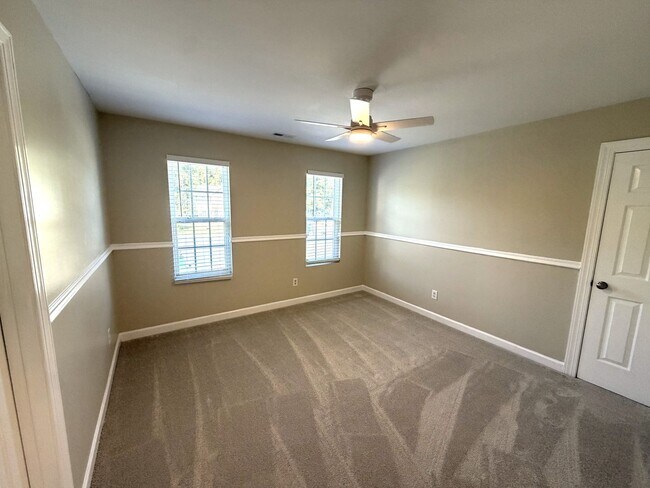 Building Photo - 1908 Kylewood Ct