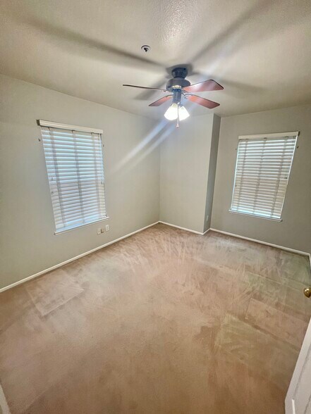Building Photo - 11186 Corsica Ct
