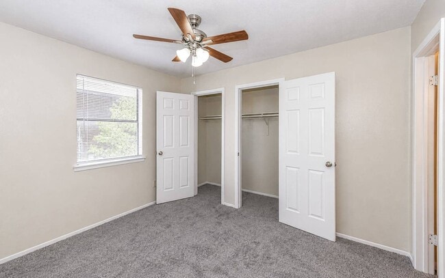 Building Photo - 1224 Westway Cir