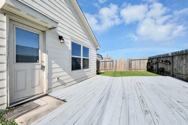 Building Photo - 20939 Wedgewood Chase Wy