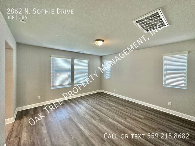 Building Photo - 2862 N Sophie Dr