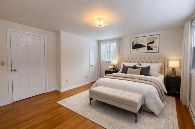 Building Photo - 520 Murray Hill Rd