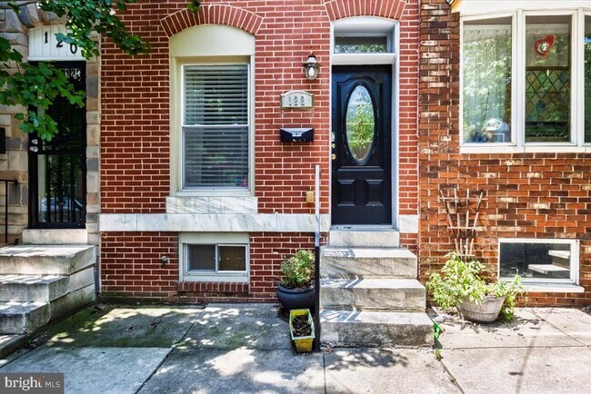 Building Photo - 122 N Ellwood Ave