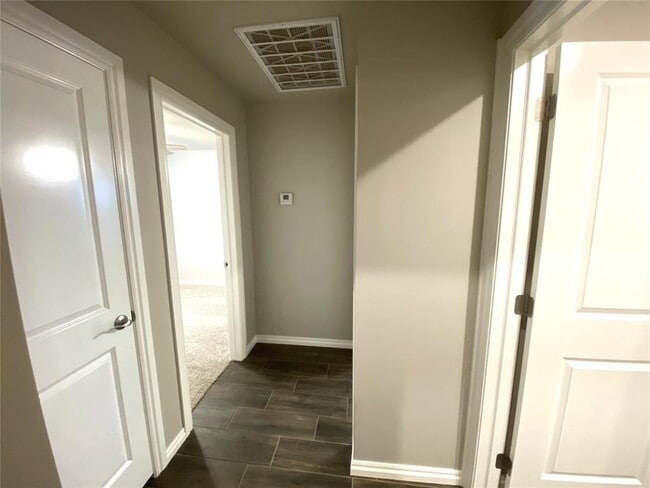 Building Photo - 19017 Tarver Wy