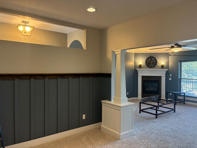 Building Photo - 4207 Gladden Ln