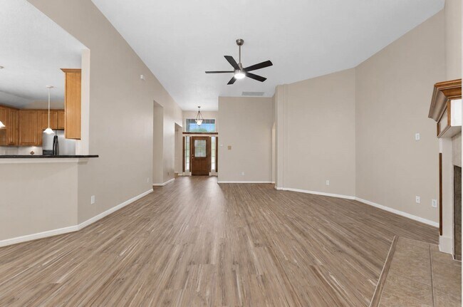 Building Photo - 3207 Hickory Knoll Dr