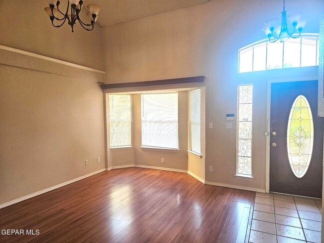 Building Photo - 12604 Sun Terrace Ave