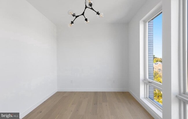 Building Photo - 30 Kennedy St NW