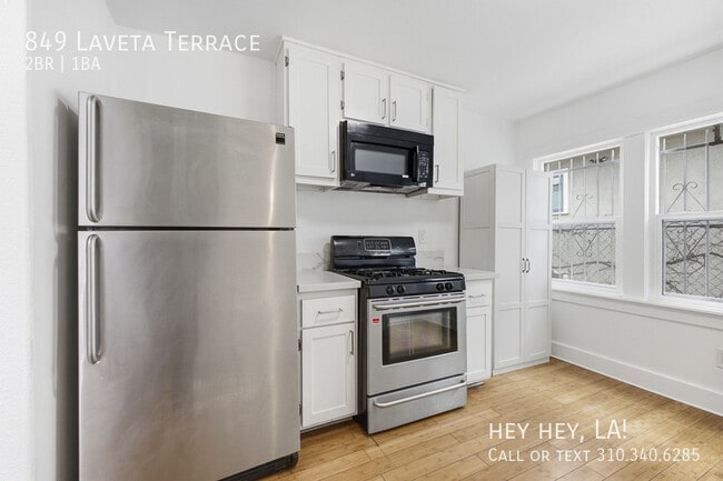 Building Photo - 849 Laveta Terrace