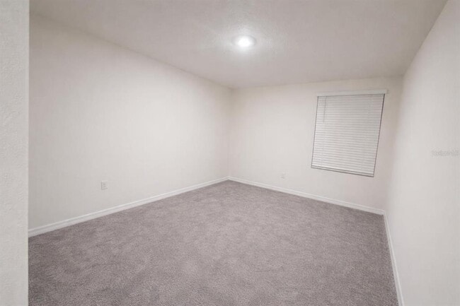 Building Photo - 400 Preston Cv Dr