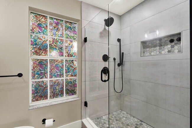 Building Photo - Charming 2-Bedroom + Bonus Room/Loft, 2-Bath Townhome Retreat in Conway!