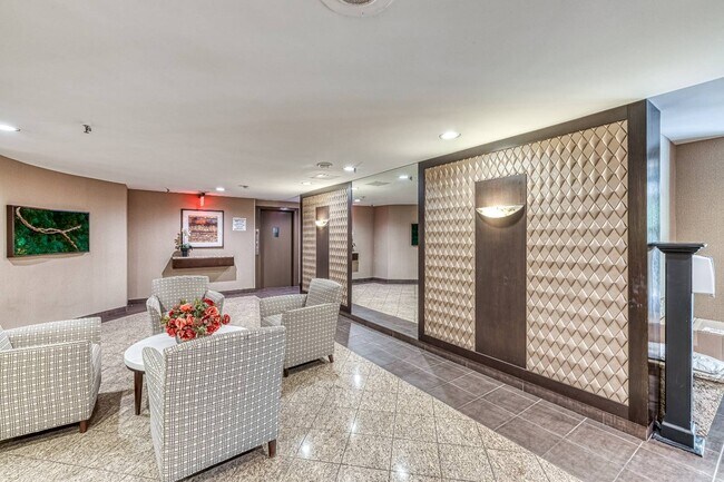 Building Photo - 5 Schenck Ave