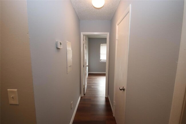 Building Photo - 1810 E 143rd Ave